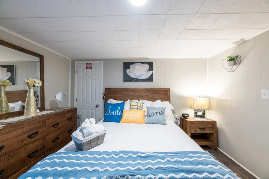 407 Indian Knob Circle 21